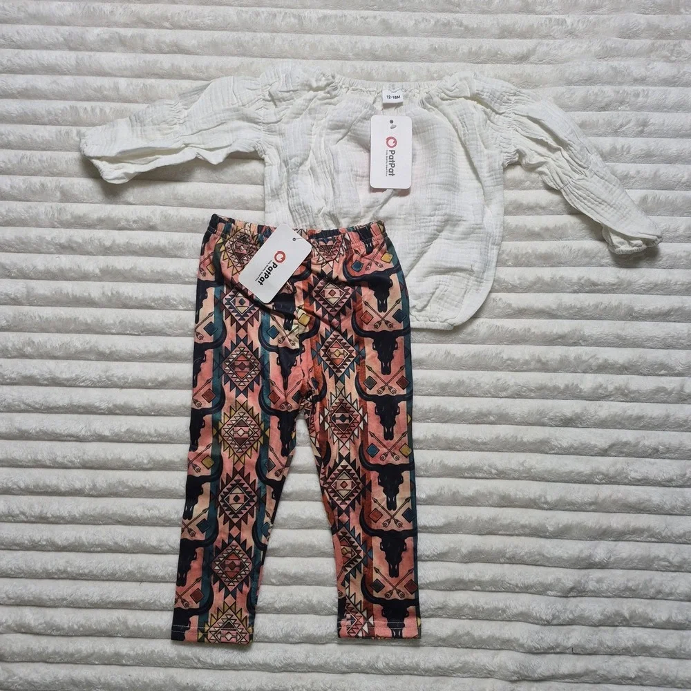 PatPat Toddler Girls Western Outfit Set White Top Bull Skull Leggings 12-18M